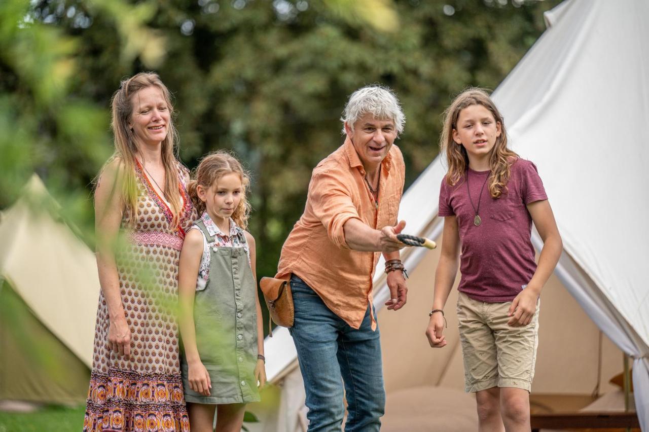 Cocoon Village - Glamping - Domaine Des Grottes De Han Rochefort Esterno foto