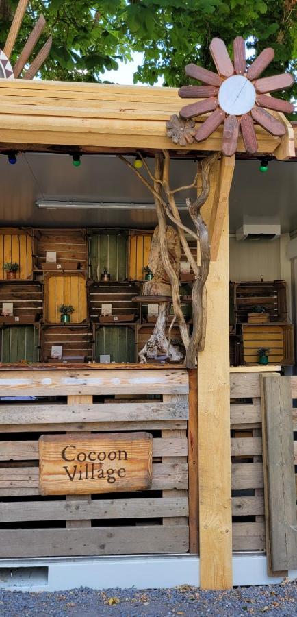 Cocoon Village - Glamping - Domaine Des Grottes De Han Rochefort Esterno foto